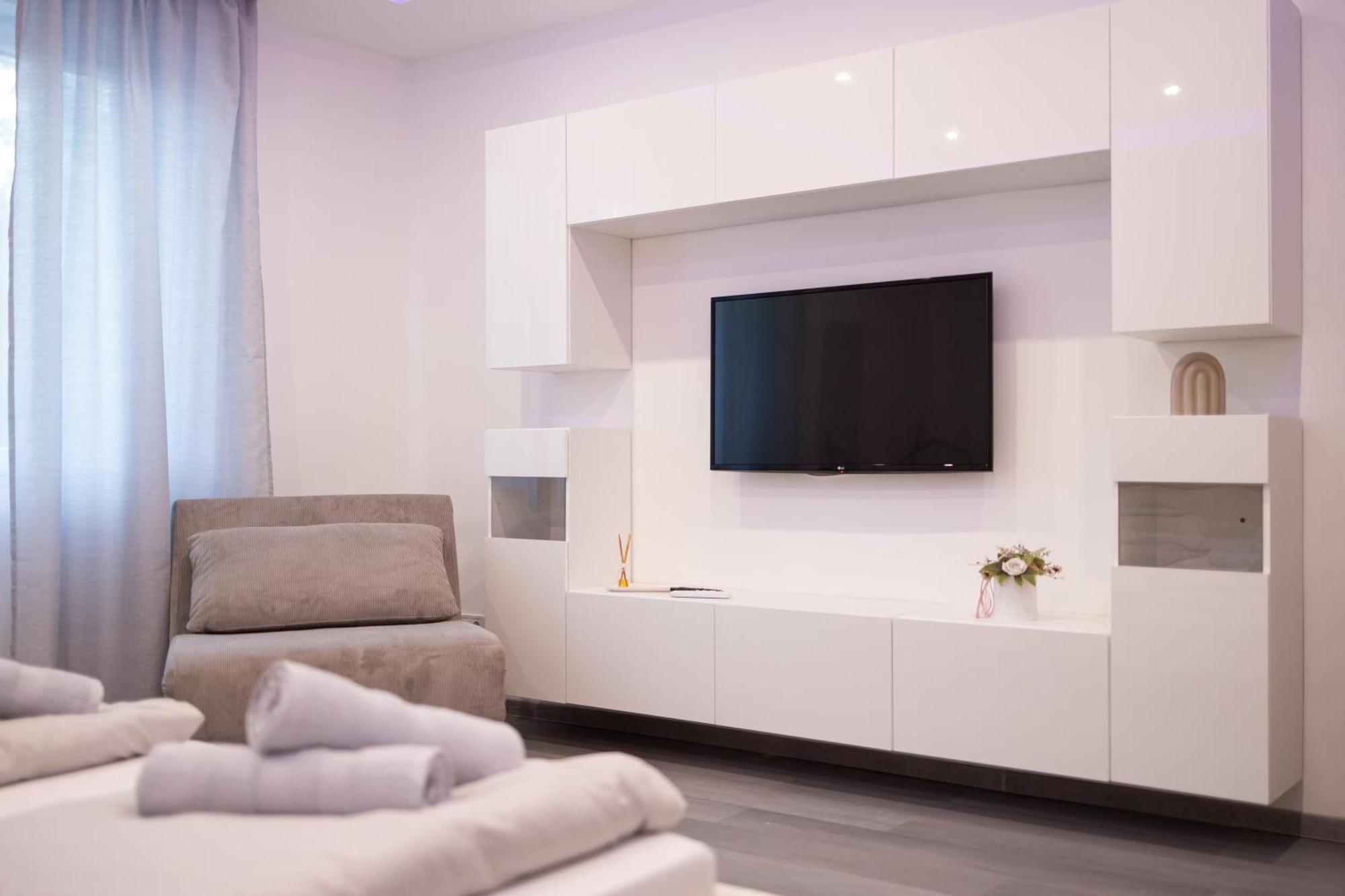 Fonix Apartman Debrecen Exterior photo