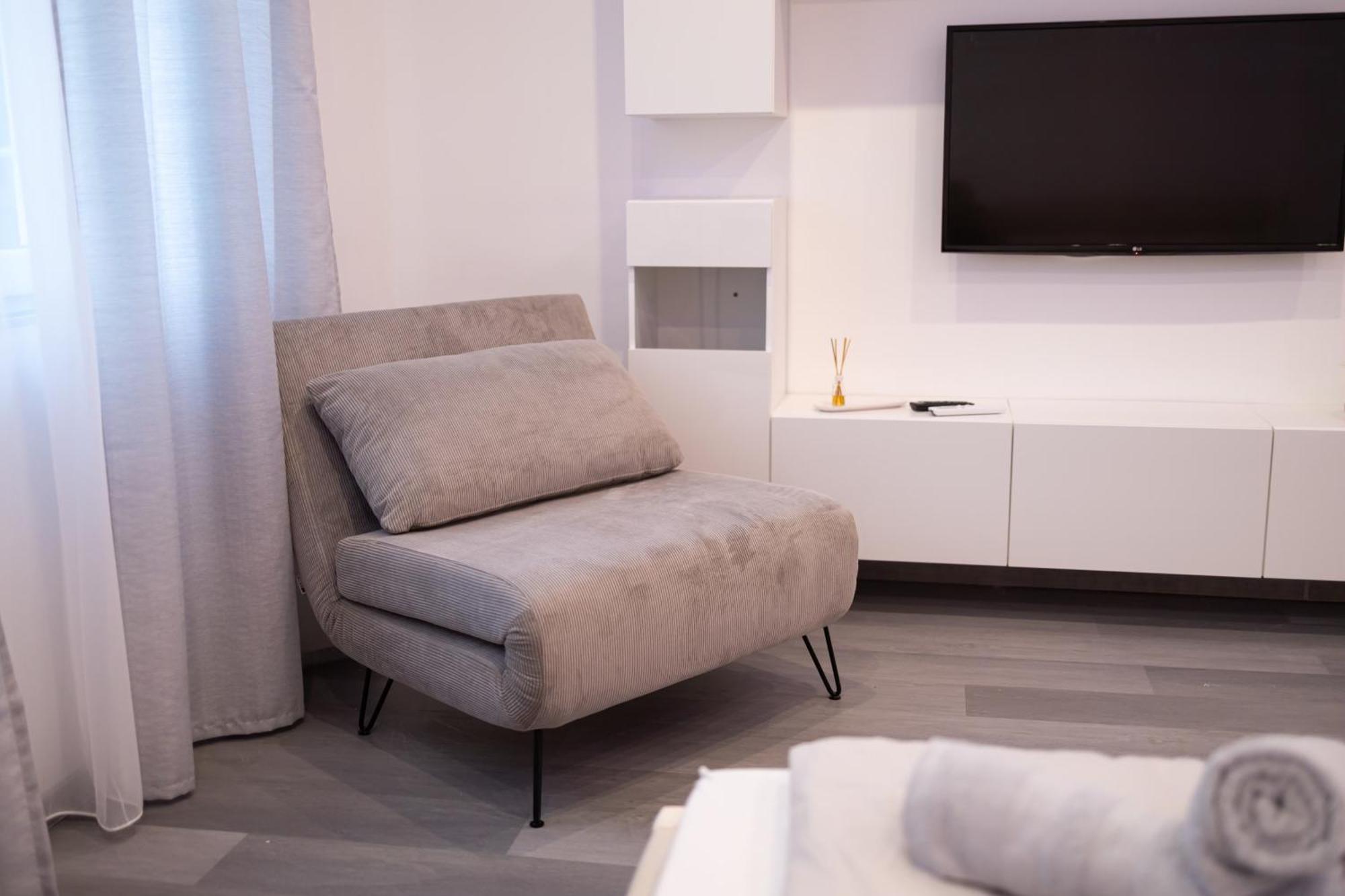 Fonix Apartman Debrecen Exterior photo