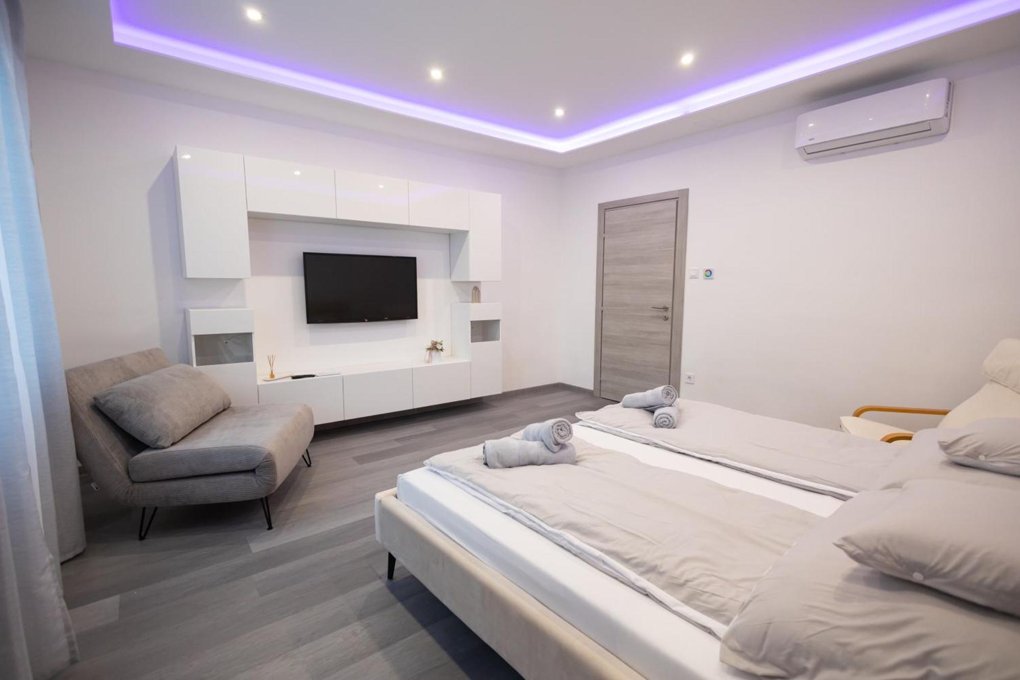 Fonix Apartman Debrecen Exterior photo